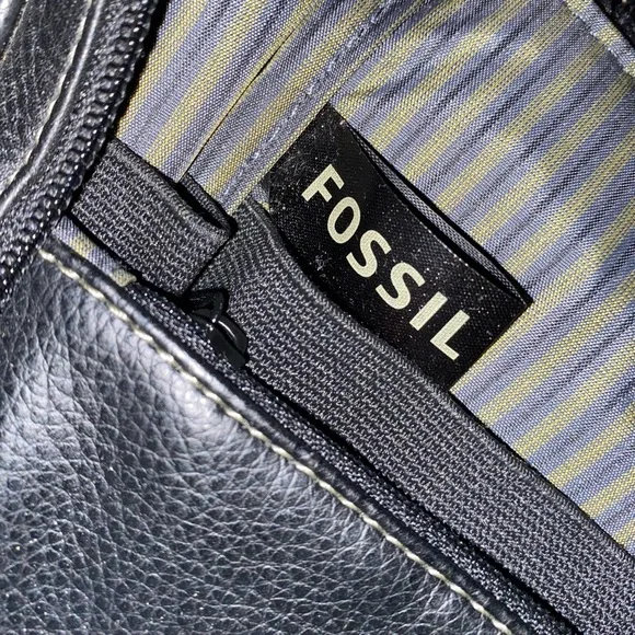NWT : Fossil : black genuine leather classic ‘midway u zip’ utility bag handbag - Picture 7 of 10